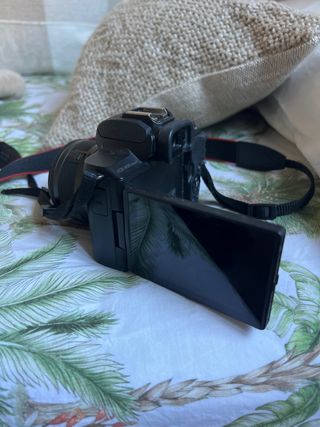 Cámara Canon EOS M50 Mark II BK + EF-M 15-45