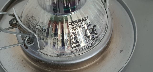 Focos con lámparas LED (3 unidades)