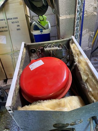 radiadores nuevos de aluminio y calderas de regalo