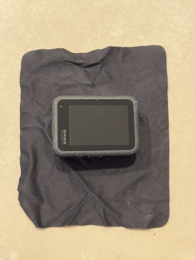 GoPro 12 Negra y Azul