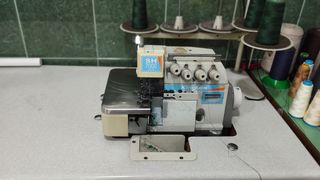 Traspaso Tienda de Arreglos Ropa.