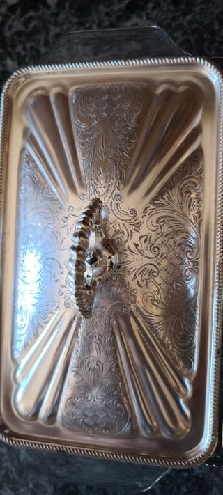 Fuentes cristal con tapa metálica