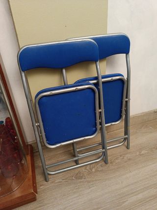 Sillas plegables para niños, 5€ las dos