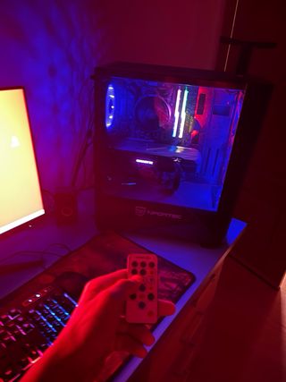 PC GAMER montado + Monitor AOC 144Hz