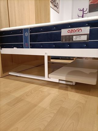 Cama abatible con escritorio incorporado ,nueva