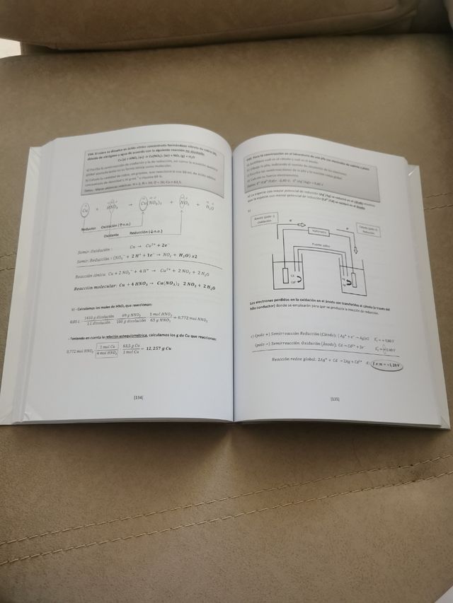 Una Química Para Todos, cuaderno de ejercicios. 
