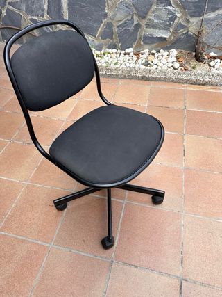 Pack de silla y mesa IKEA 