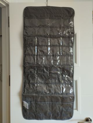 Organizador de tela y plástico gris