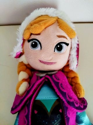 DVD Frozen Sing Along + muñecas Elsa y Ana