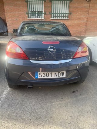Opel Tigra 2008