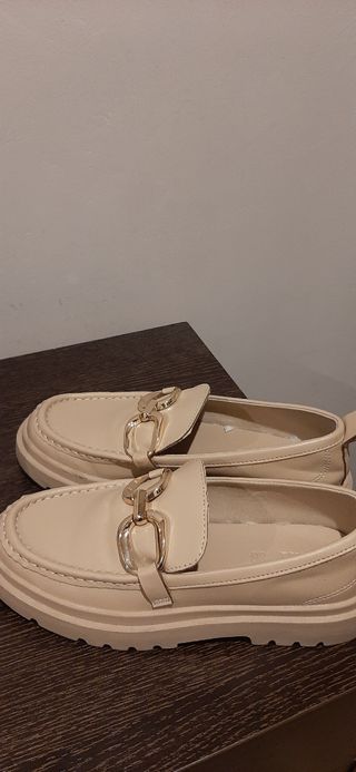Zapatos Mocasín Beige Niña