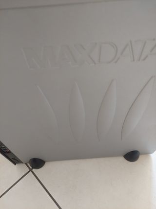 PC Personale Intel Nero con tastiera e formattato