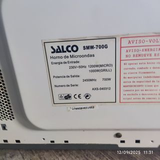 Microondas Salco SMW-700G con grill