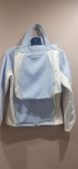 Chaqueta Reebok T-M y Bolso Azul/Blanco