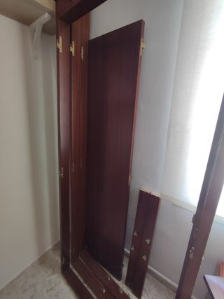 Marco y puertas armario (marco, puertas y altillo)