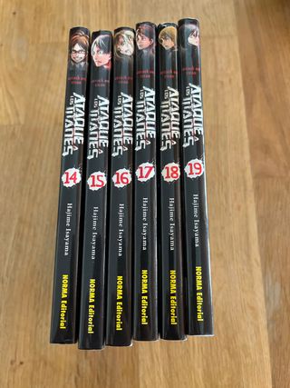ATAQUE A LOS TITANES 19 (Spanish Edition)