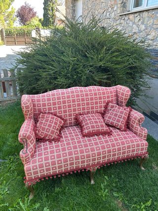 Sofá Isabelino Rojo y Beige