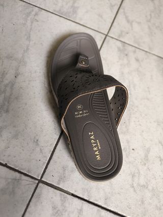 Sandalias Mary Paz grises abiertas mujer