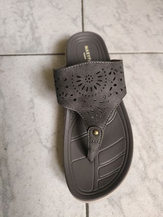 Sandalias Mary Paz grises abiertas mujer