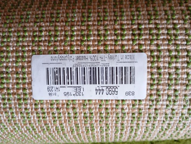 Alfombra verde pelo largo 195x133