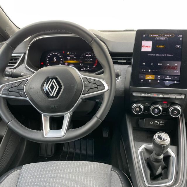 Renault Clio 2023