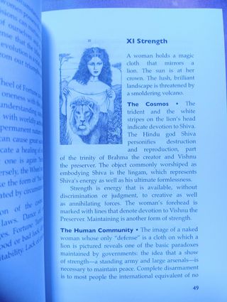 The Cosmic Tarot book libro en Inglés in English