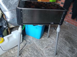 Cocina portátil con fregadero y bandeja