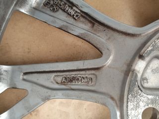 Llantas Audi R18 con Neumáticos