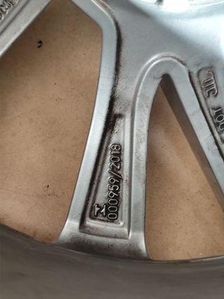 Llantas Audi R18 con Neumáticos