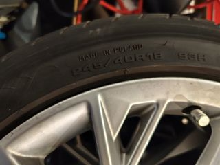 Llantas Audi R18 con Neumáticos