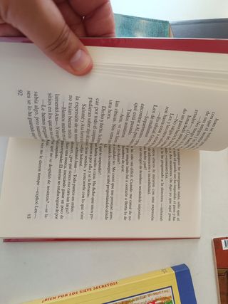 Ocho libros a partir de doce años  ESO