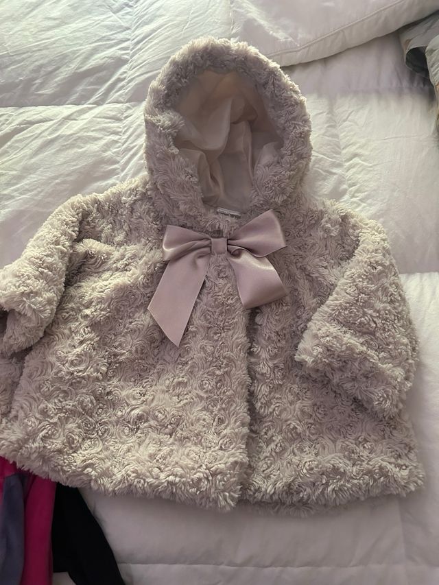 Abrigo niña Doña Carmen 18-24 meses