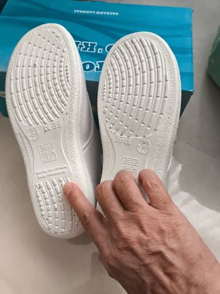 Zapatos anatómicos blancos talla 39 nuevos