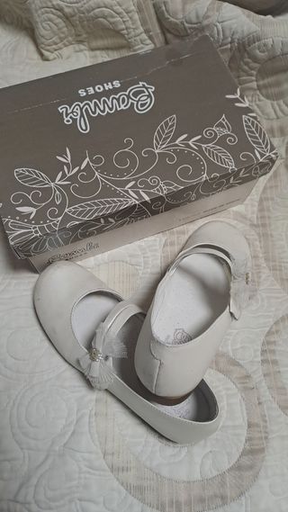 Zapatos Bambi Niña Comunión Blancos