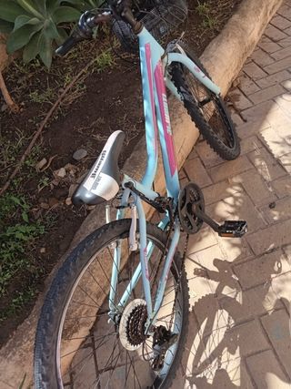2 Bicicletas de Montaña JWENTI talla mediana
