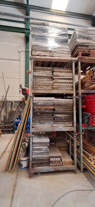 Chapas de pilar de 0,50x0,50 m. para encofrado