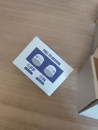 Soporte giratorio para teléfono móvil