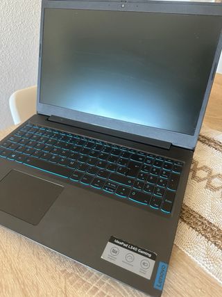 Ordenador portátil Lenovo Negro