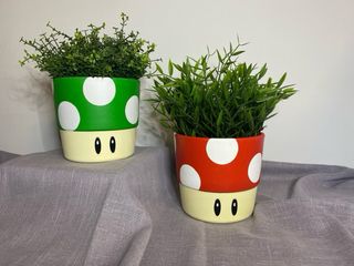 Macetas decoradas a mano Mario Bros