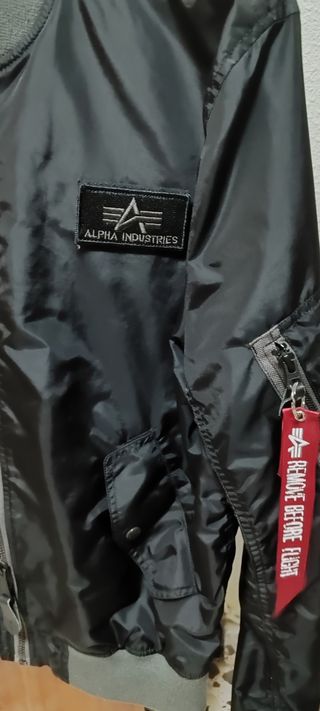 Chaqueta Alpha Industries Negra Talla M