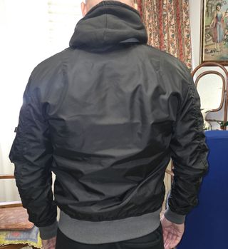 Chaqueta Alpha Industries Negra Talla M
