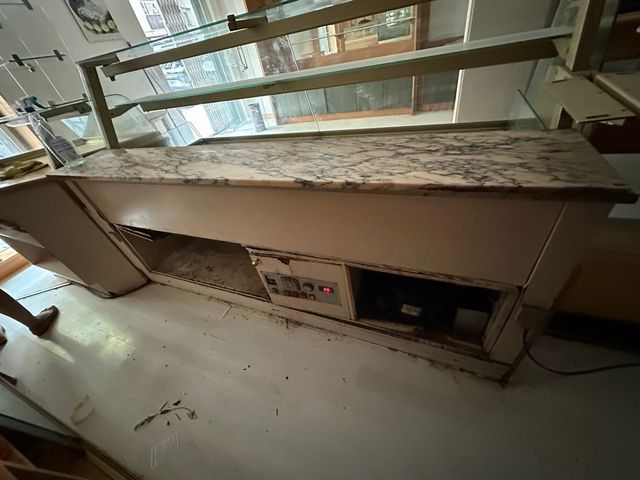 Vitrina expositora refrigeradora pastelería