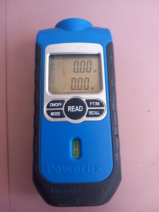 Misuratore laser Powerfix measure base ottimo