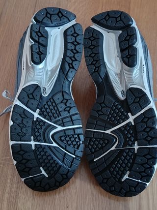 New Balance Zapatillas Grises
