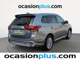 Mitsubishi Outlander 2.4 PHEV Kaiteki 4WD Auto 165 kW (224 CV)