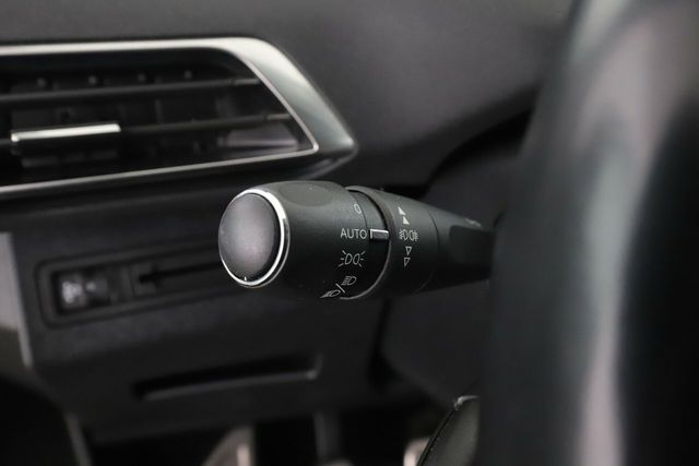Peugeot 3008 1.2 PureTech Crossway