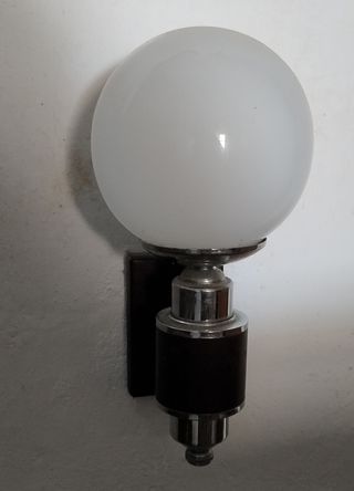 2 lámparas clásicas de pared