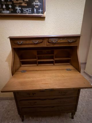 Escritorio de madera vintage