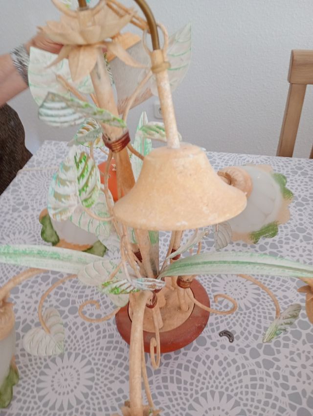 Lámpara y lamparita de mesa