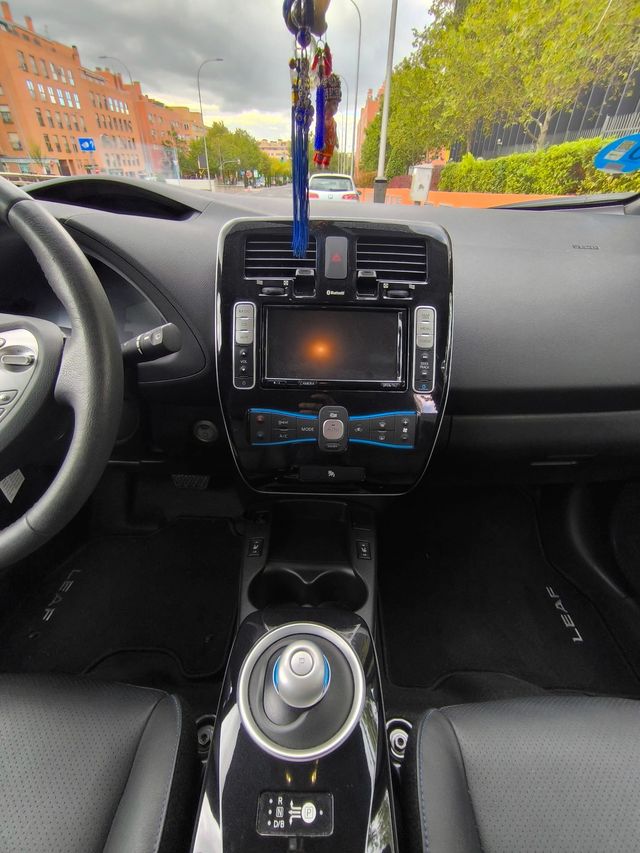Nissan LEAF 30kWh Tekna